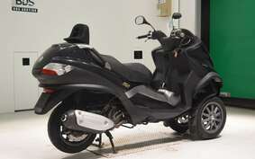 PIAGGIO MP3 250