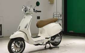 VESPA PRIMAVERA125