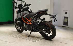 KTM 125 DUKE JPA40