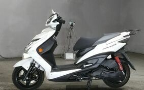 YAMAHA CYGNUS 125 X SR SE44J