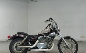 YAMAHA VIRAGO 250 3DM