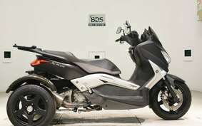 YAMAHA X-MAX 250 TRIKE SG22