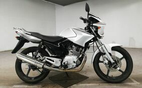 YAMAHA YBR125 RE05