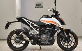 KTM 390 DUKE 2023 JPJ40