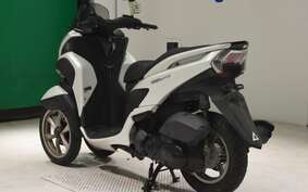 YAMAHA TRICITY 125 SE82J