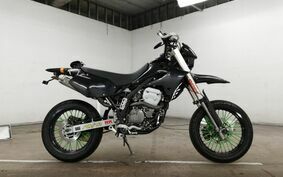 KAWASAKI KLX250D TRACKER LX250E