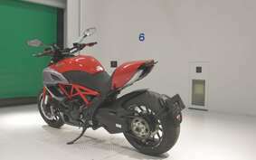 DUCATI DIAVEL 2011 G100A