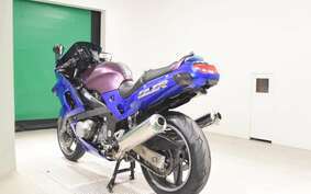 KAWASAKI ZZ-R400 Gen.2 2004 ZX400N