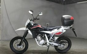 HUSQVARNA SMR125 不明