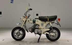 HONDA DAX 70 ST70