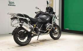 BMW R1250GS ADVENTURE 2023 0M11