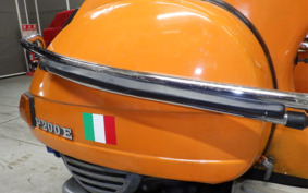 VESPA P200E SIDECAR