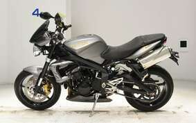 TRIUMPH STREET TRIPLE R 2011