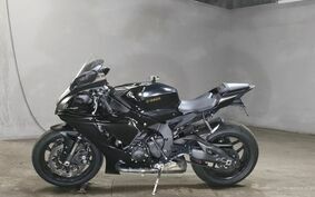 YAMAHA YZF-R1 2021 RN65J