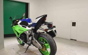 KAWASAKI NINJA ZX-6R A 2024 ZX636J