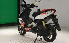 APRILIA SR50R