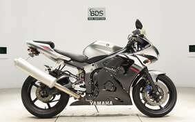 YAMAHA YZF-R6 2004 RJ05