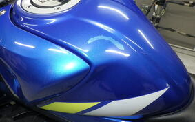 SUZUKI GSX-R125 DL33B