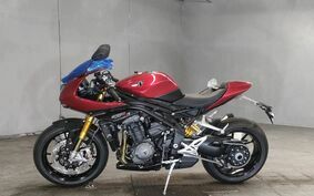 TRIUMPH SPEED TRIPLE 1200 RR S3P02