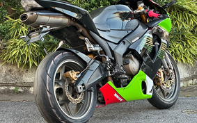 KAWASAKI NINJA ZX-6R 2005 ZX636C