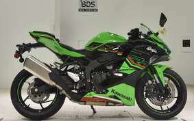 KAWASAKI ZX-4RR 2023 ZX400P