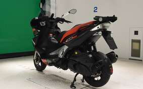 APRILIA SR MAX 125