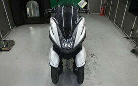 YAMAHA TRICITY 125 SE82J