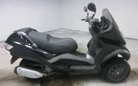 PIAGGIO MP3 250 RL M472