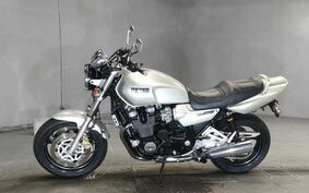 YAMAHA XJR1200 1997 4KG