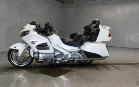 HONDA GL 1800 GOLD WING 2012 SC68