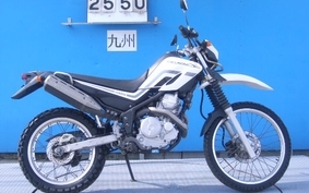 YAMAHA SEROW 250 2005 DG11J