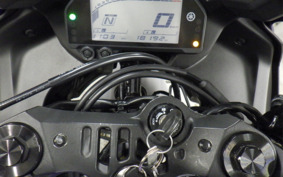 YAMAHA YZF-R3 2020 RH13J