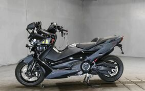 YAMAHA T-MAX 560 SJ19J