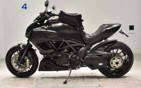 DUCATI DIAVEL DARK 2013 G102J