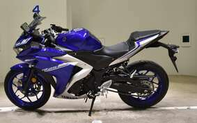 YAMAHA YZF-R25 RG10J