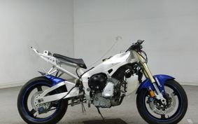 YAMAHA YZF-R1 2001 RN05