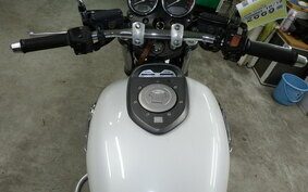 HONDA X4 LD 2000 SC38