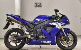 YAMAHA YZF-R1 2004 RN12