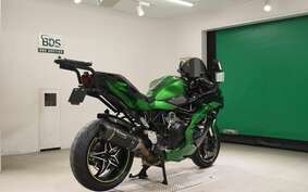 KAWASAKI NINJA H2 SX SE 2018 ZXT02A