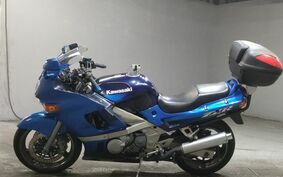 KAWASAKI ZZ-R600 2001 ZX600E