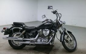 YAMAHA DRAGSTAR 250 2000 VG02J