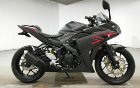 YAMAHA YZF-R25 RG10J