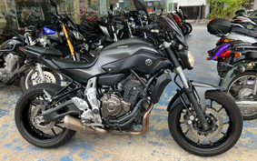 YAMAHA MT-07 2015 RM07J