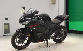 YAMAHA YZF-R25 A RG10J