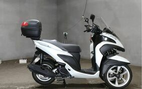 YAMAHA TRICITY 125 SE82J