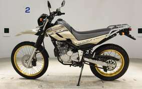 YAMAHA SEROW 250 DG17J