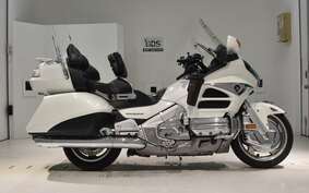 HONDA GL 1800 GOLD WING 2012 SC68