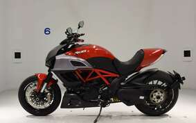 DUCATI DIAVEL 2011 G100A