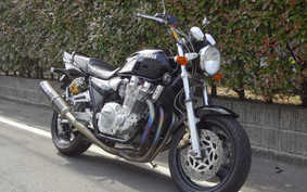 YAMAHA XJR1300 1998 RP01J