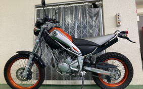 YAMAHA TRICKER DG16J